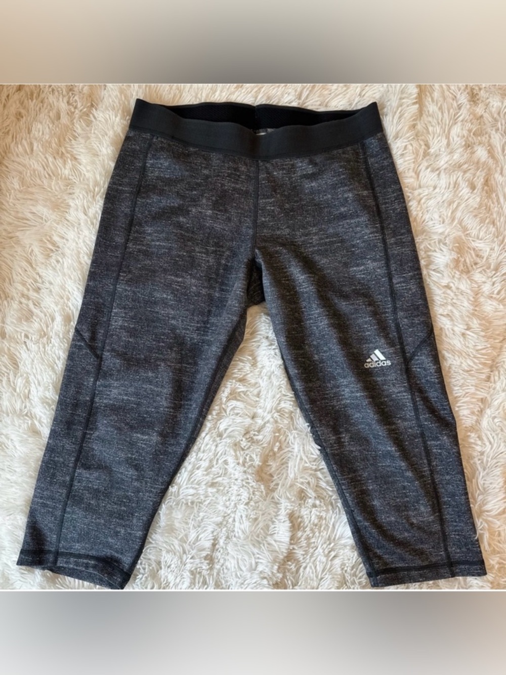 ADIDAS Black Heather Techfit Climalite Compression Crop Leggings Women’s Large